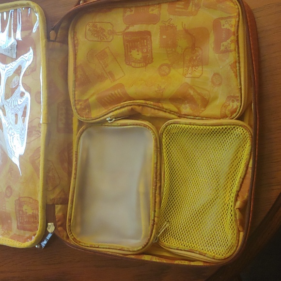 Hand Bag - Picture 3 of 6